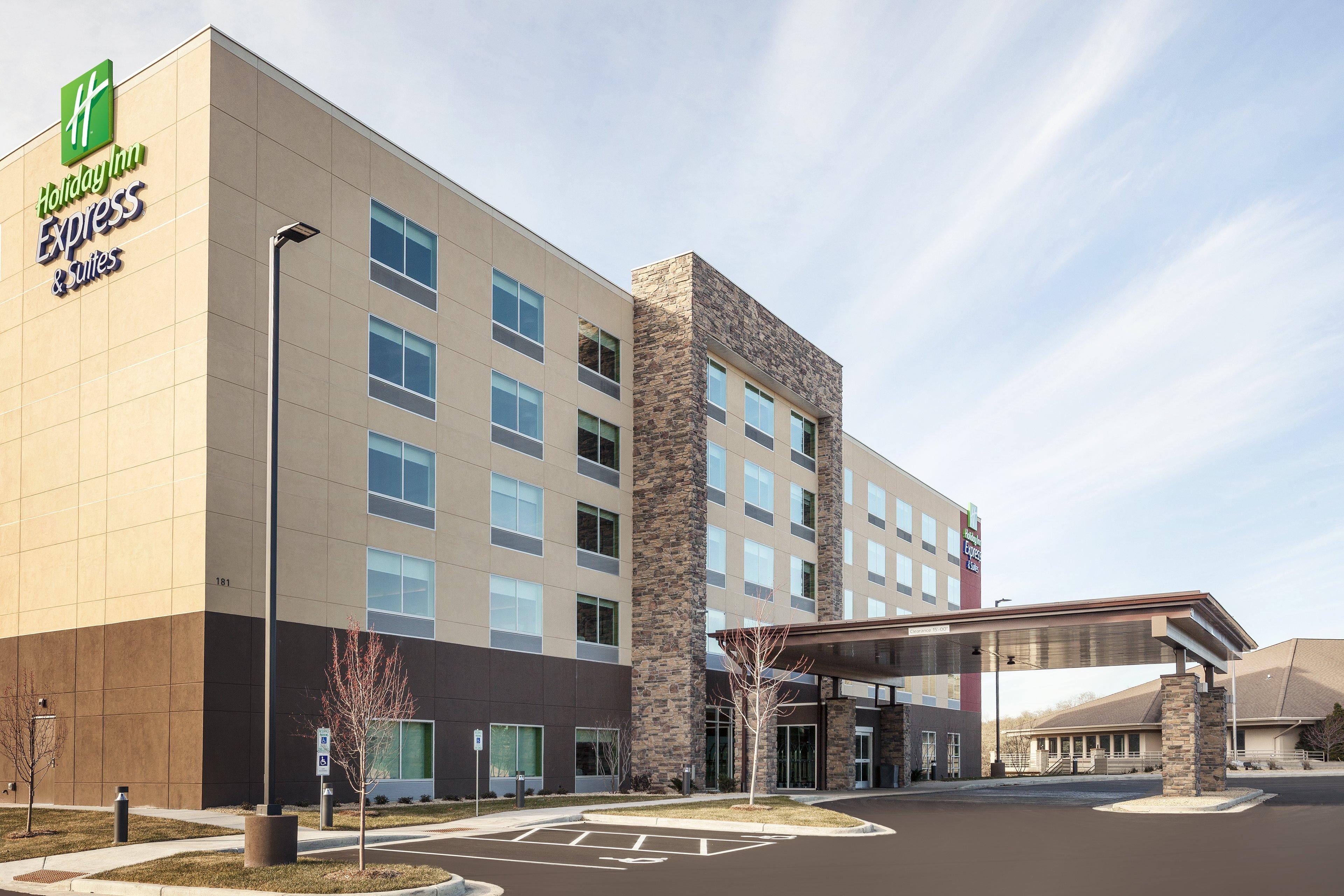 Holiday Inn Express & Suites - Hudson I-94 By Ihg Exterior foto